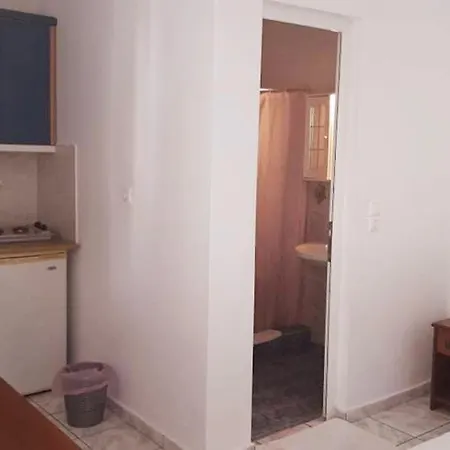 Theofilos Appartements Livadi  Zimmer foto