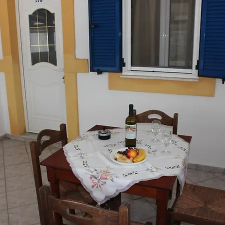 Theofilos Appartements Livadi  Exterior foto