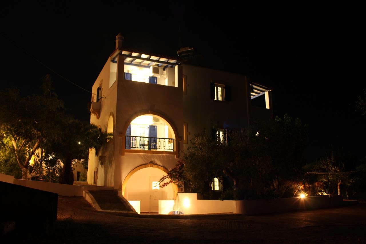 Apartment Theofilos *